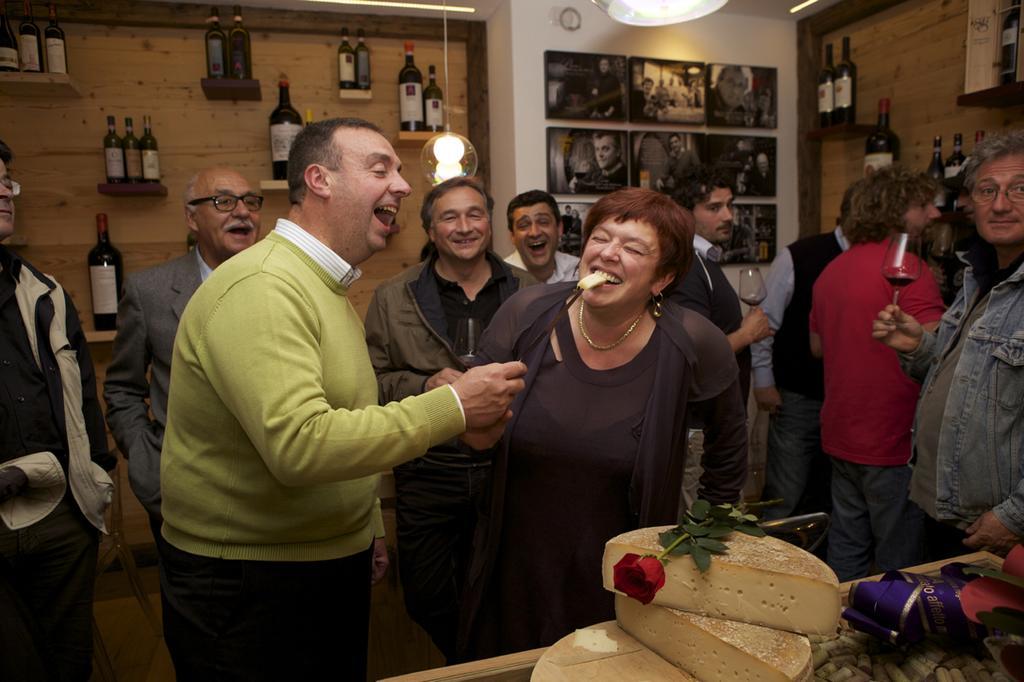 Altavilla Locanda E Tipica Trattoria Bianzone Exterior photo